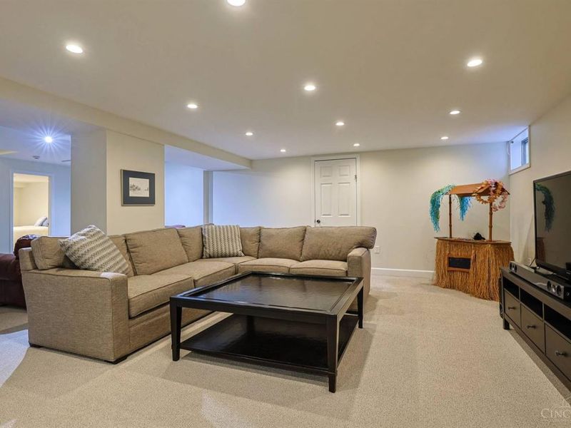 37 Carpenters Run, Cincinnati, OH 45241 Photo 33