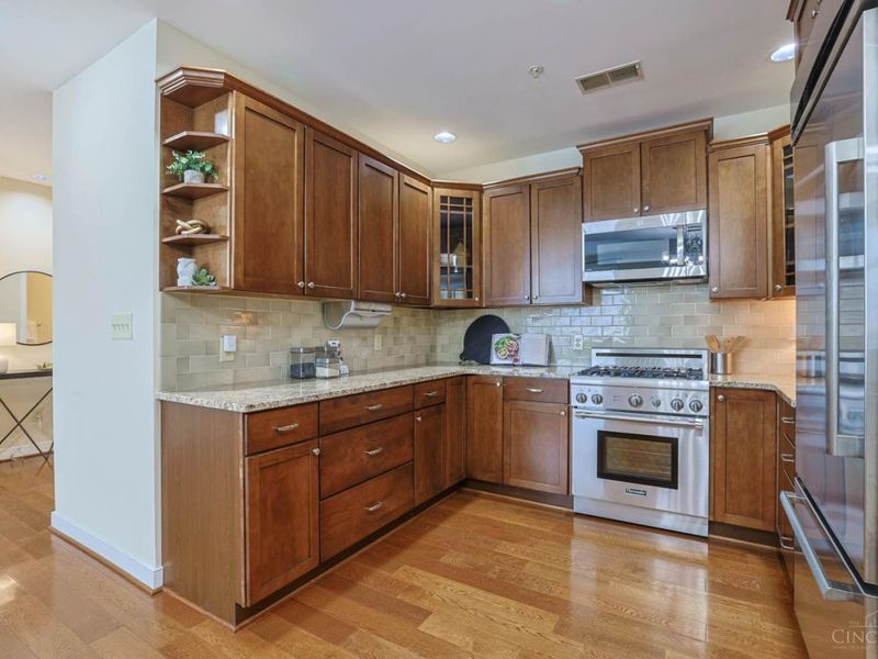 9348 Towne Square Avenue, Unit 4, Blue Ash, OH 45242 Photo 12