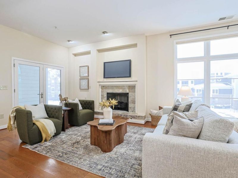 9348 Towne Square Avenue, Unit 4, Blue Ash, OH 45242 Photo 7