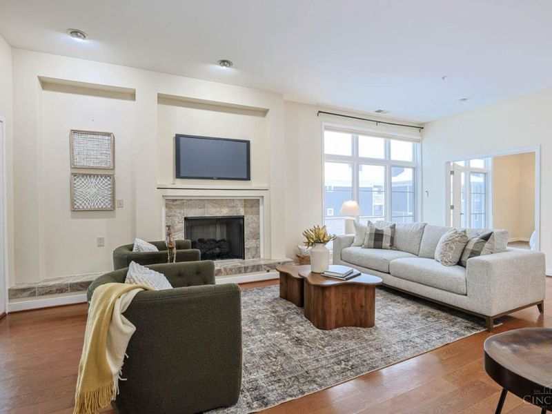 9348 Towne Square Avenue, Unit 4, Blue Ash, OH 45242 Photo 8