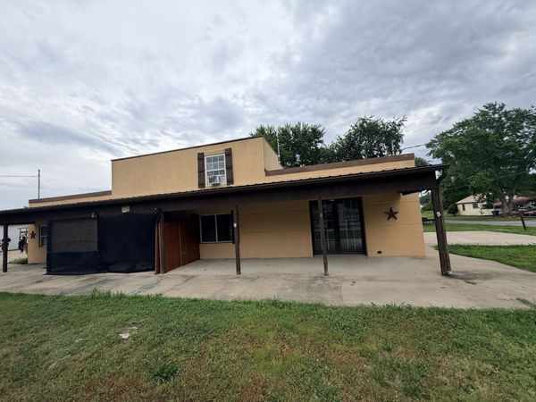 807 Broadway Street, Willisville, IL 62997