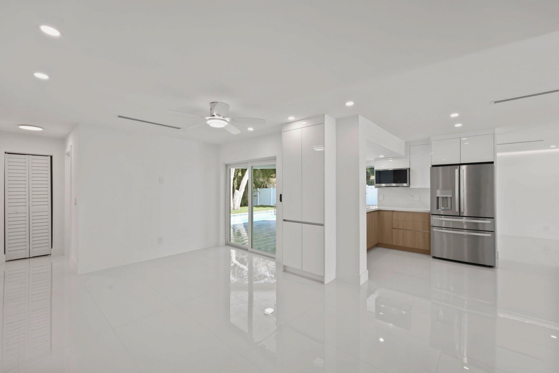 979 NW 8th Street, Boca Raton, FL 33486 Photo