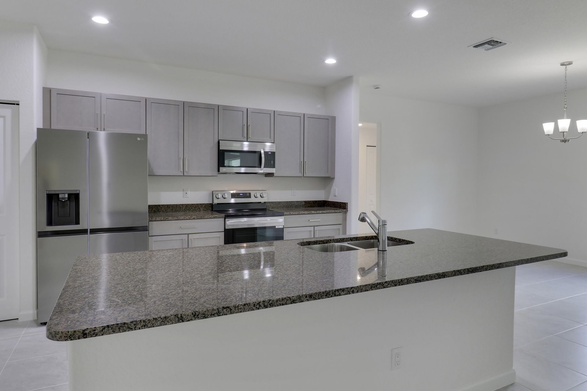 2361 SW Chateau Terrace, Port Saint Lucie, FL 34953 Photo