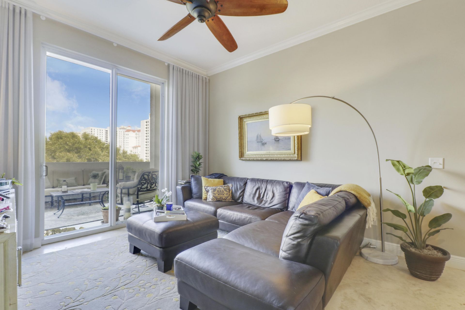 600 S Dixie Highway, Unit 405, West Palm Beach, FL 33401 Photo