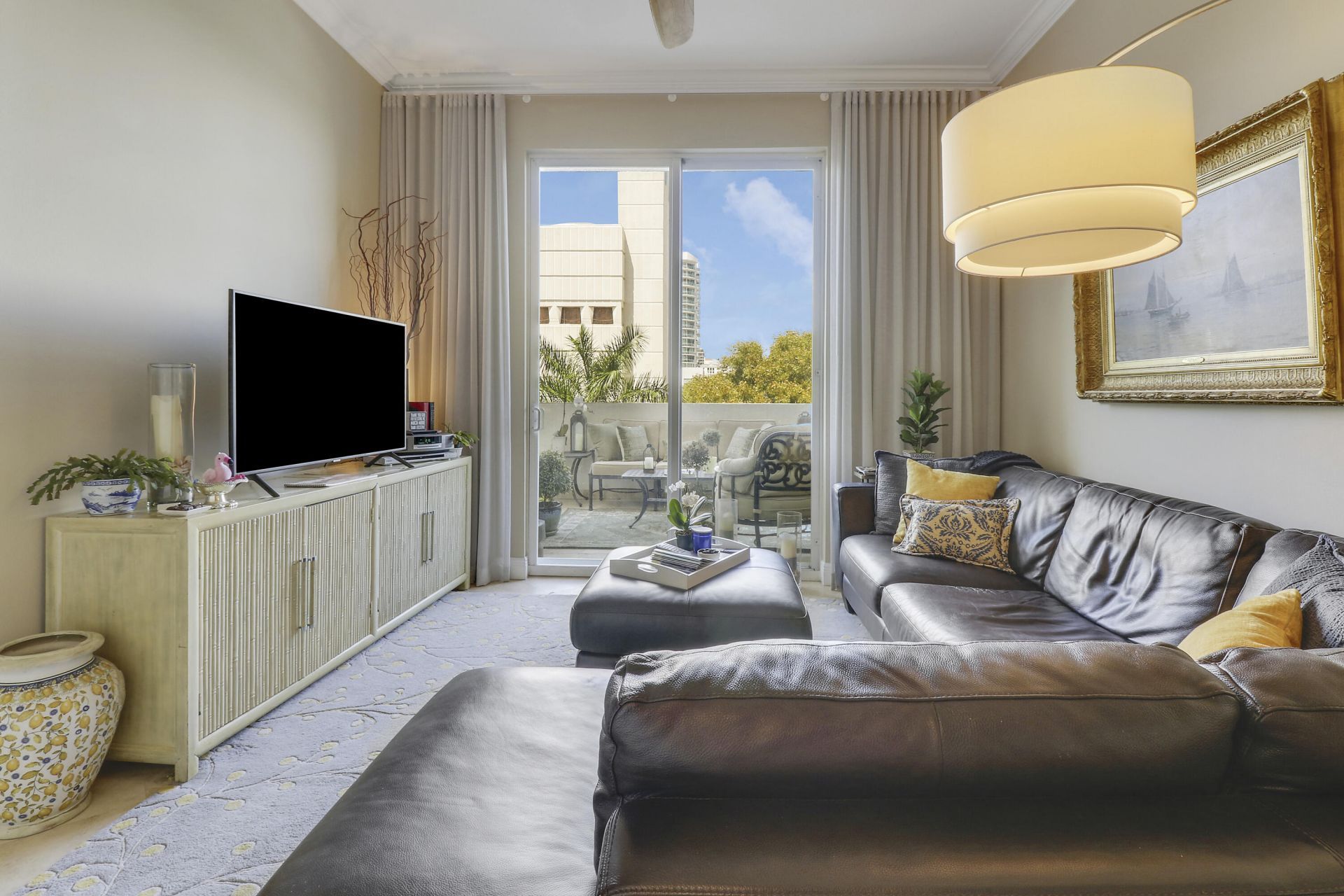 600 S Dixie Highway, Unit 405, West Palm Beach, FL 33401 Photo