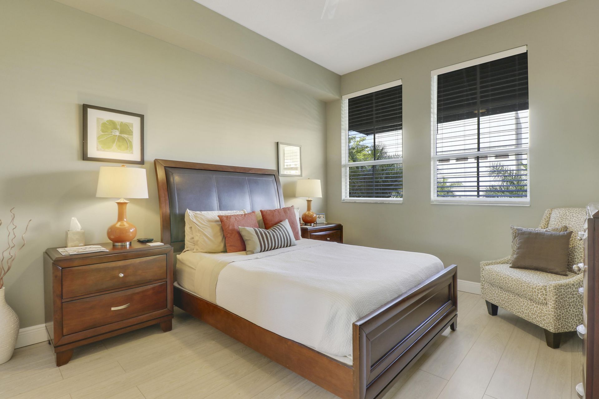 600 S Dixie Highway, Unit 405, West Palm Beach, FL 33401 Photo