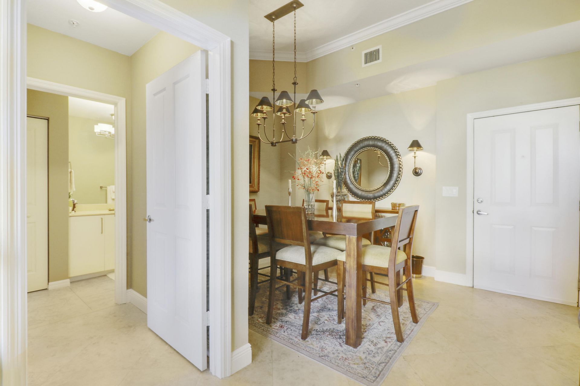 600 S Dixie Highway, Unit 405, West Palm Beach, FL 33401 Photo