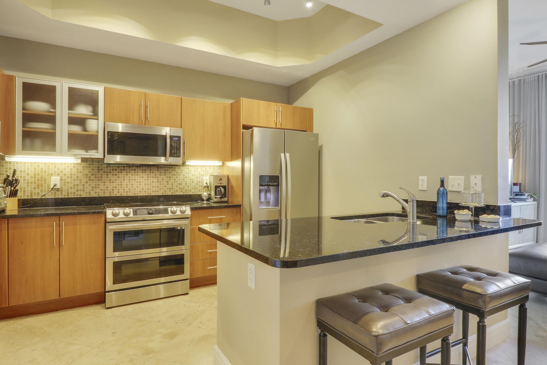 600 S Dixie Highway, Unit 405, West Palm Beach, FL 33401 Photo