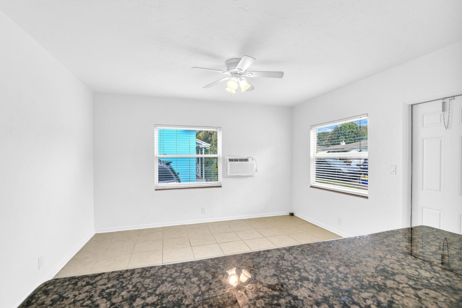 815 N J Street, Lake Worth Beach, FL 33460 Photo