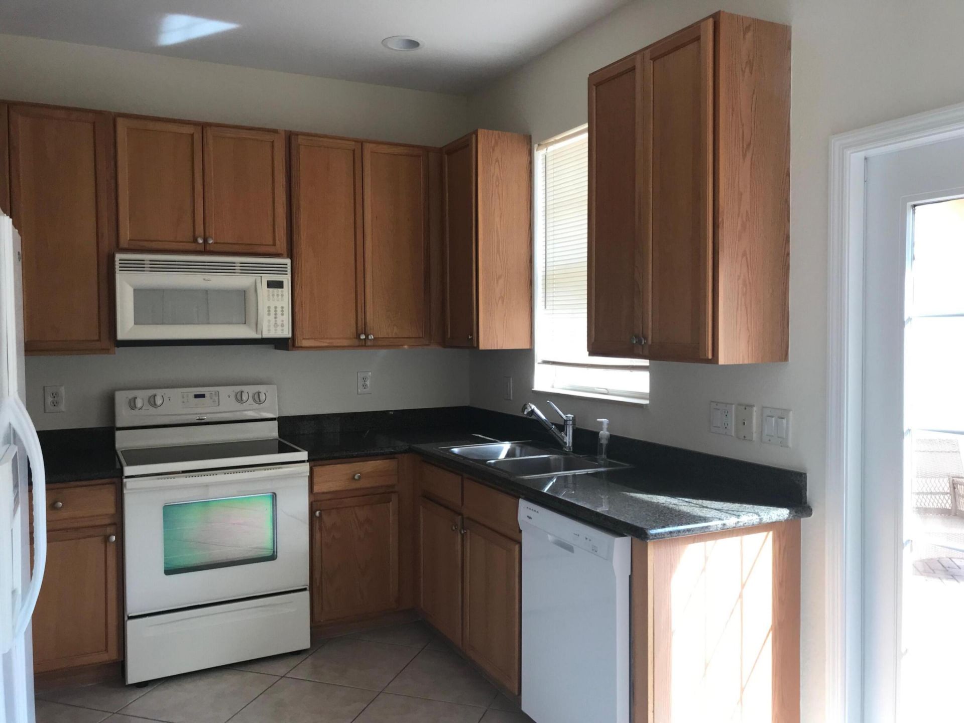 141 E Thatch Palm Circle, Jupiter, FL 33458 Photo