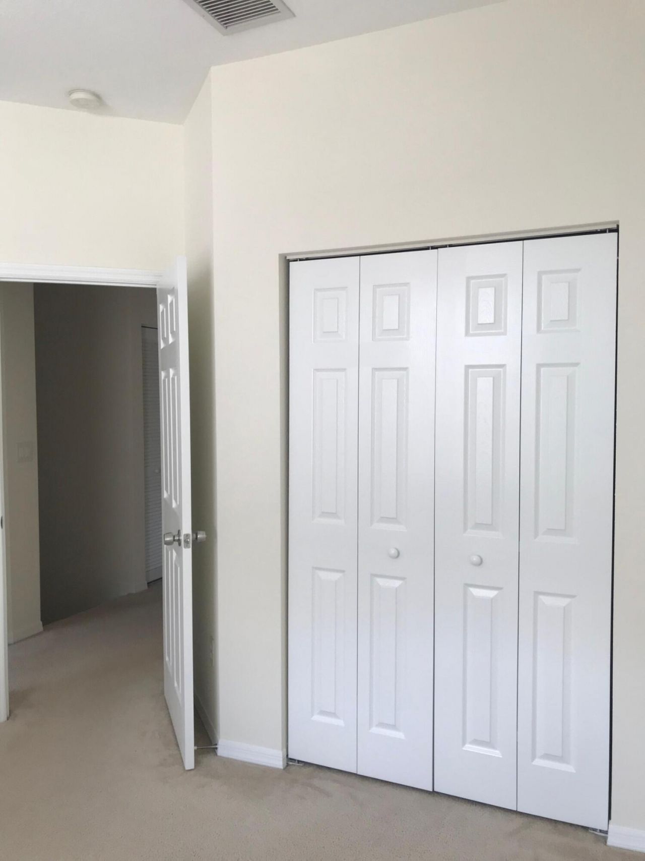 141 E Thatch Palm Circle, Jupiter, FL 33458 Photo