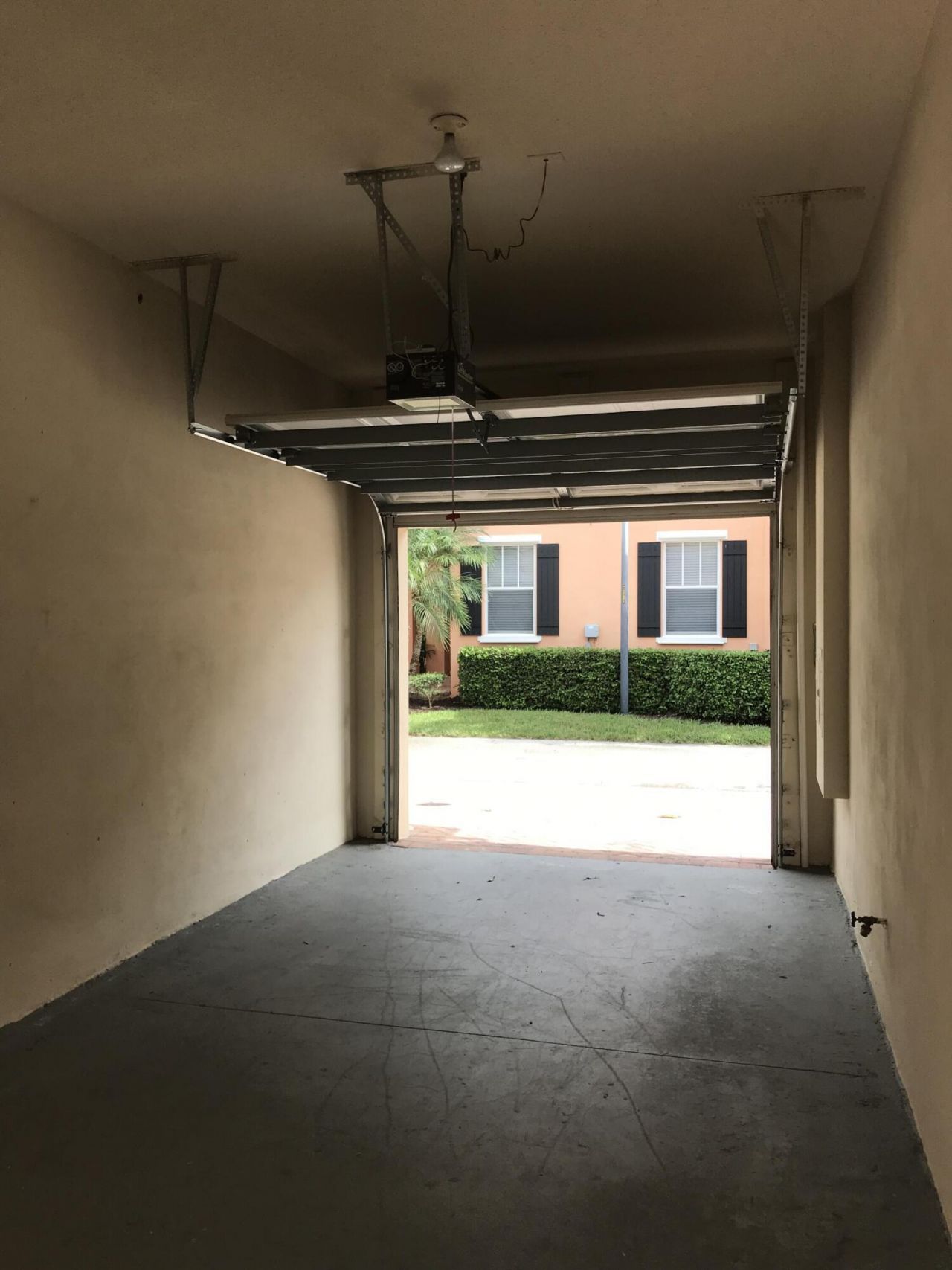 141 E Thatch Palm Circle, Jupiter, FL 33458 Photo