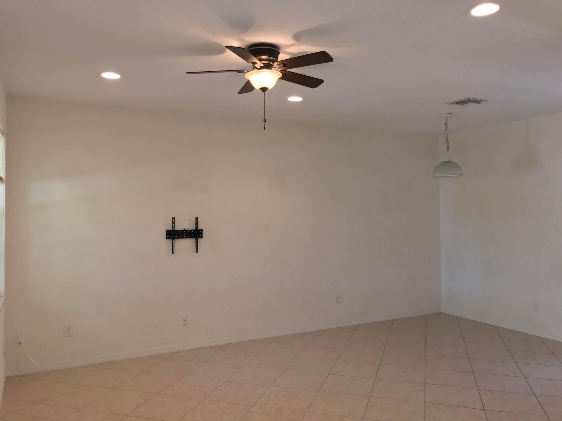 141 E Thatch Palm Circle, Jupiter, FL 33458 Photo