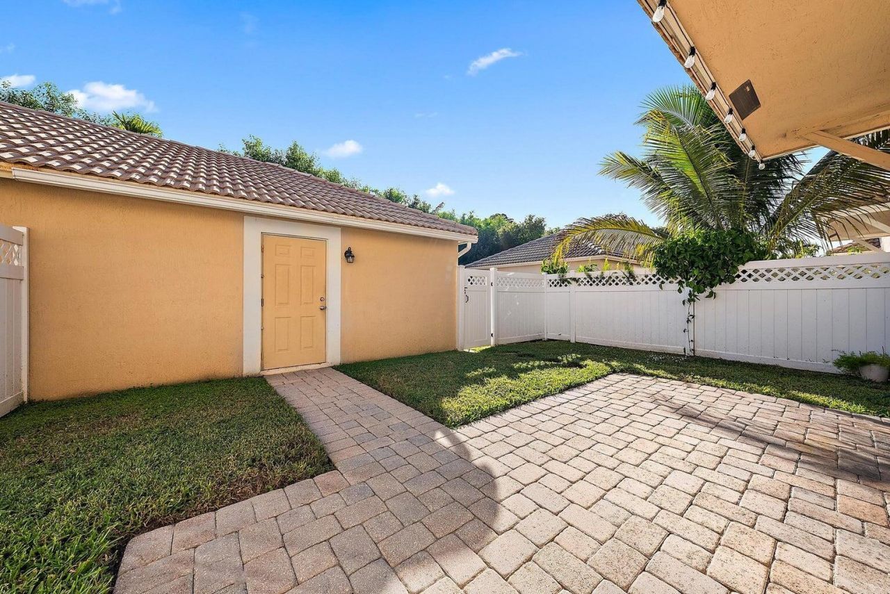 8050 Murano Circle, Palm Beach Gardens, FL 33418 Photo