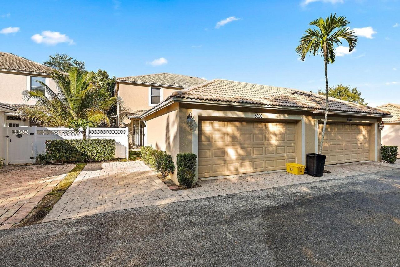 8050 Murano Circle, Palm Beach Gardens, FL 33418 Photo
