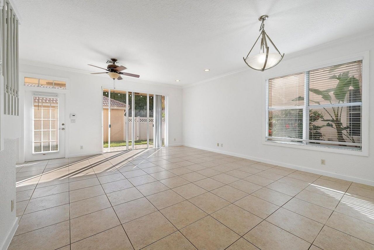 8050 Murano Circle, Palm Beach Gardens, FL 33418 Photo