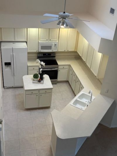 1665 SW Harbour Isles Circle, Unit 17, Port Saint Lucie, FL 34986 Photo