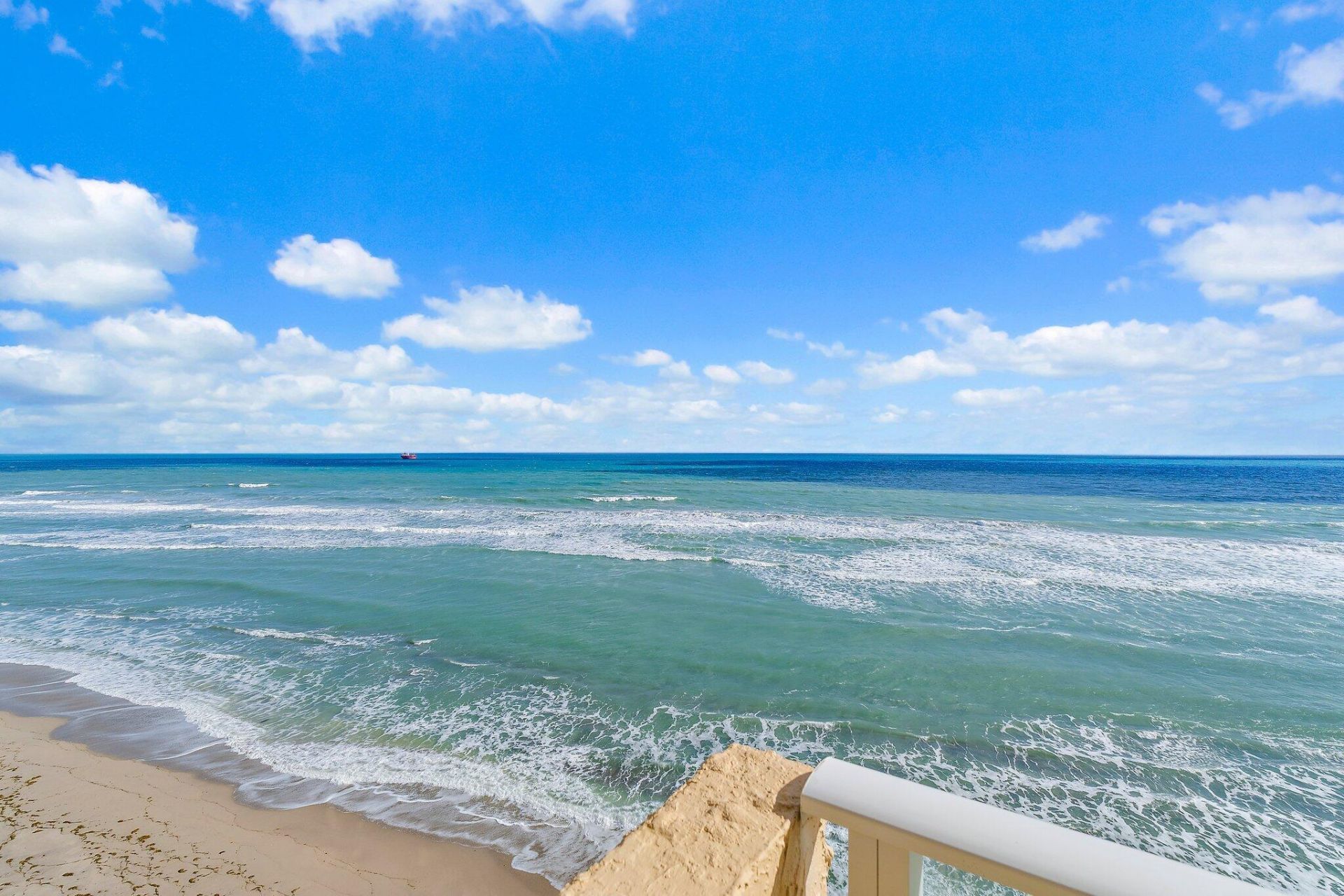 5440 N Ocean Drive, Unit 907, Singer Island, FL 33404 Photo