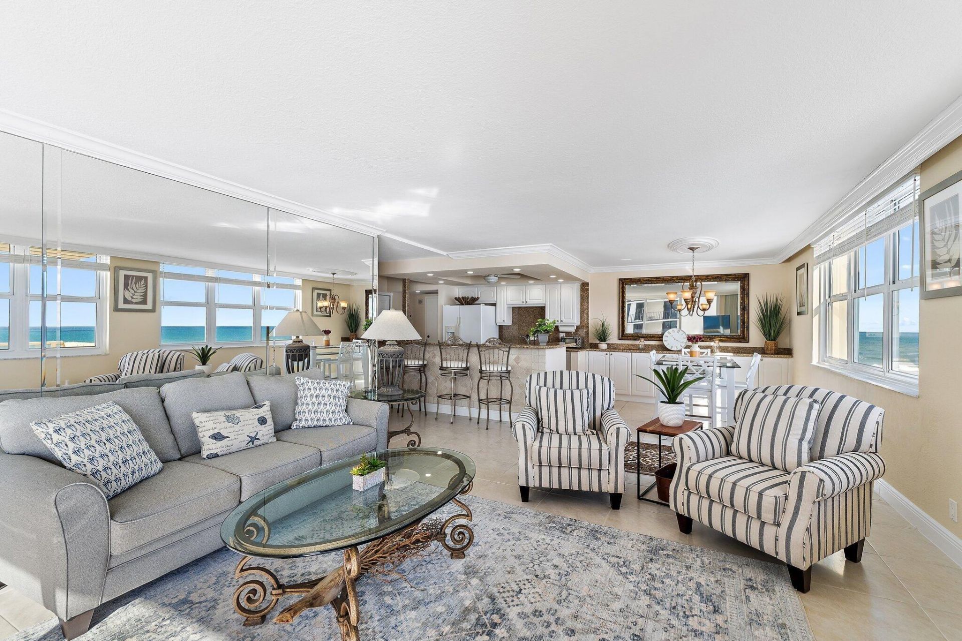 5440 N Ocean Drive, Unit 907, Singer Island, FL 33404 Photo