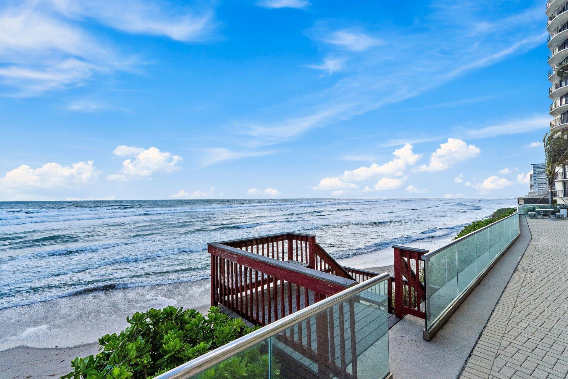 5440 N Ocean Drive, Unit 907, Singer Island, FL 33404 Photo