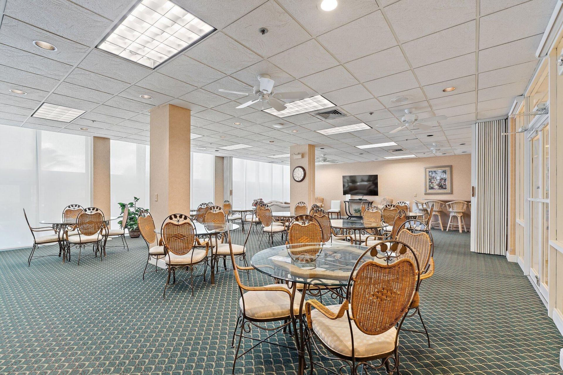 5440 N Ocean Drive, Unit 907, Singer Island, FL 33404 Photo