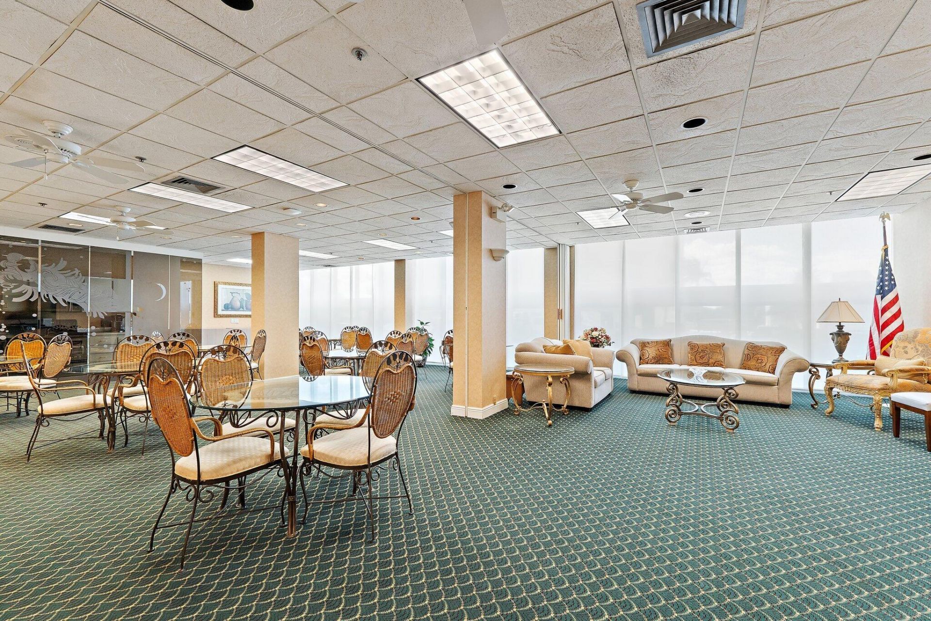 5440 N Ocean Drive, Unit 907, Singer Island, FL 33404 Photo