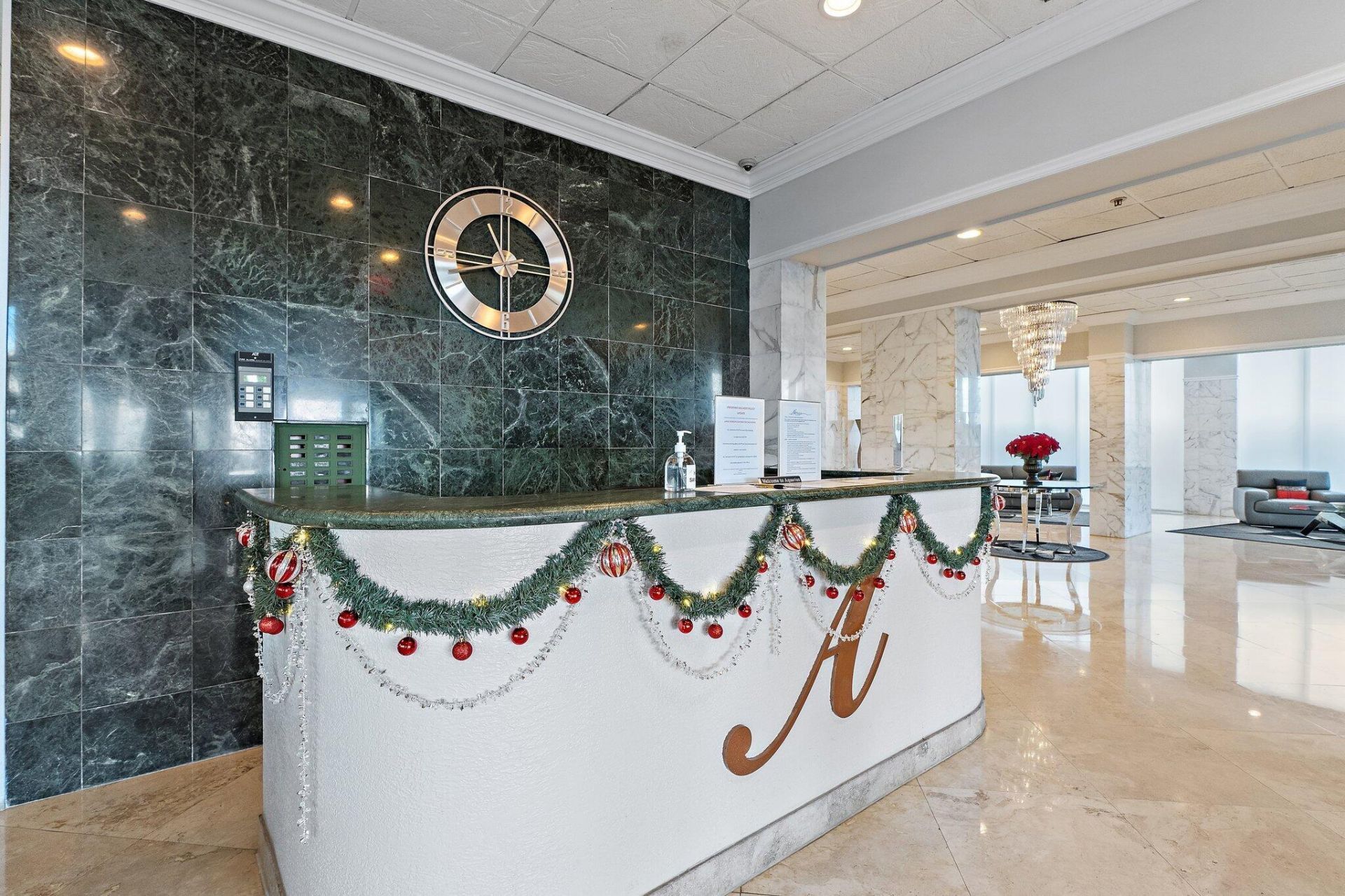 5440 N Ocean Drive, Unit 907, Singer Island, FL 33404 Photo