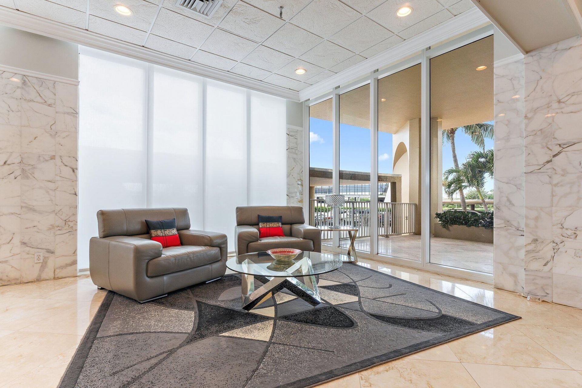 5440 N Ocean Drive, Unit 907, Singer Island, FL 33404 Photo