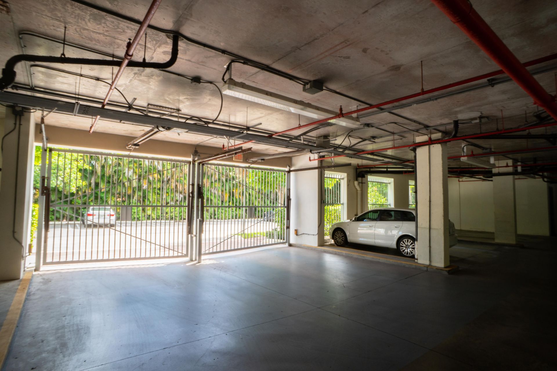 335 SE 6th Avenue, Unit 404, Delray Beach, FL 33483 Photo