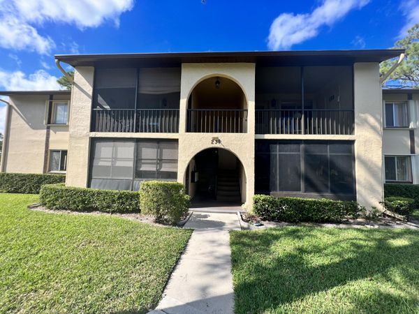 231 Pine Hov Circle, Unit A-1, Greenacres, FL 33463