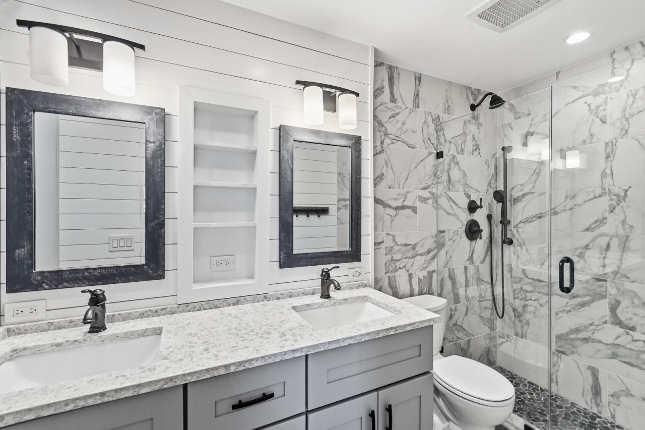 109 Wettaw Lane, Unit 203, North Palm Beach, FL 33408 Photo