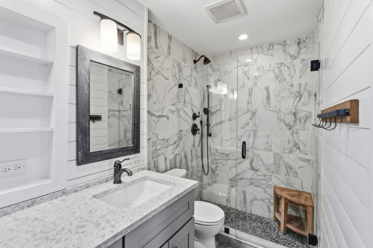 109 Wettaw Lane, Unit 203, North Palm Beach, FL 33408 Photo