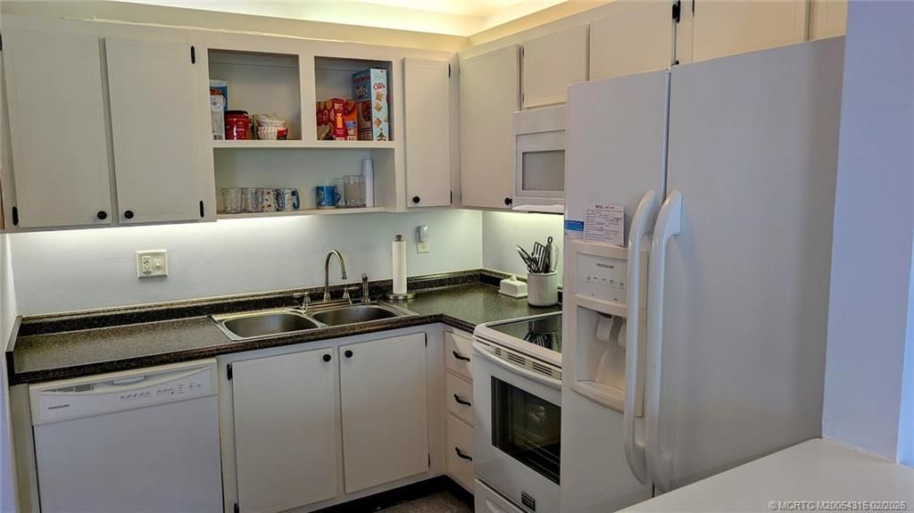 2600 SE Ocean Boulevard, Unit U4, Stuart, FL 34996 Photo