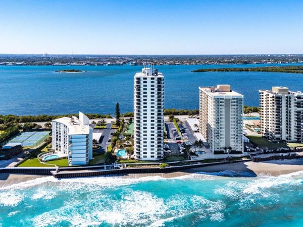 5420 N Ocean Drive, Unit 1605, Singer Island, FL 33404