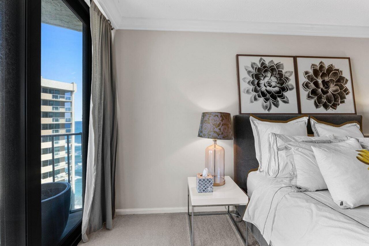 5420 N Ocean Drive, Unit 1605, Singer Island, FL 33404 Photo