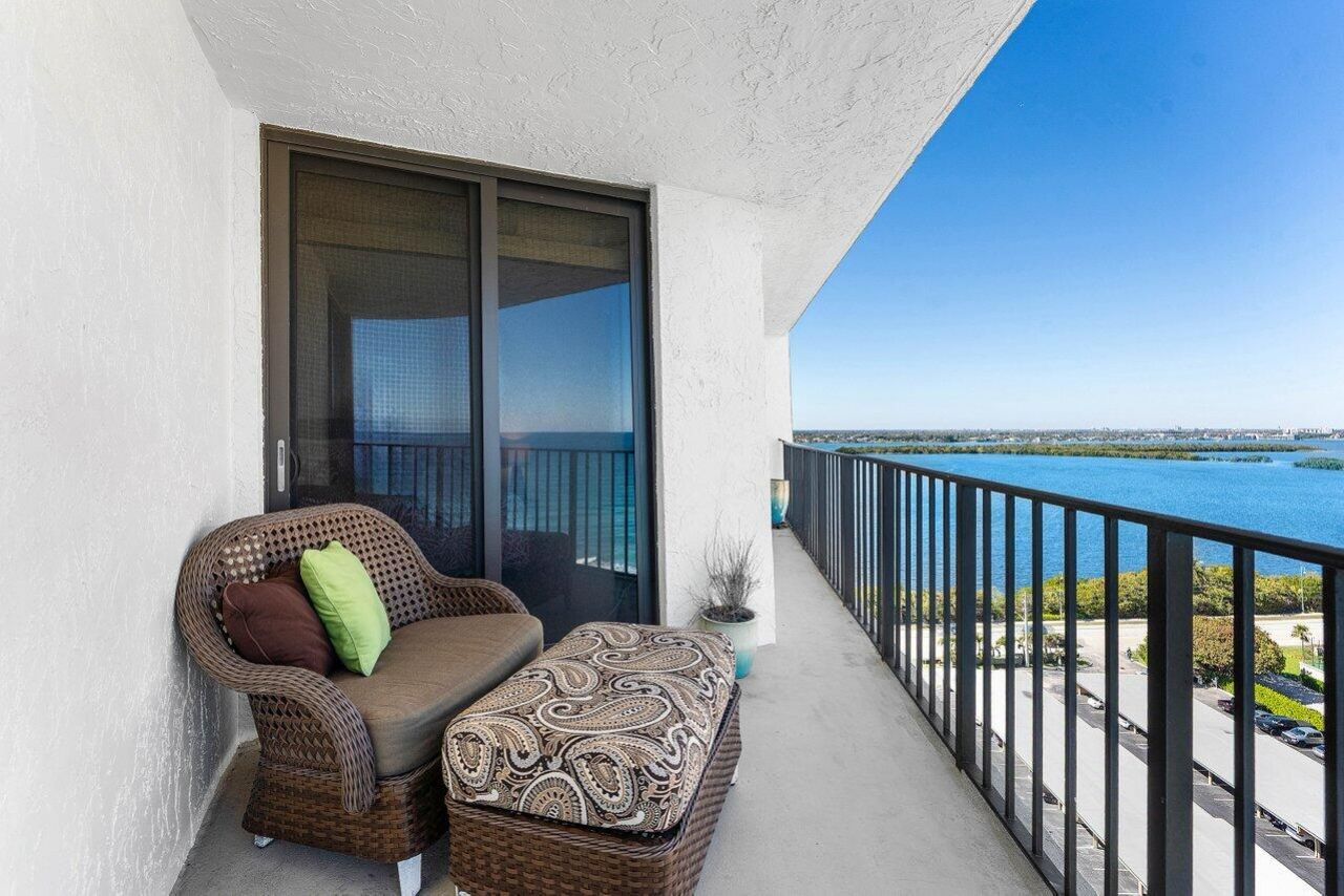 5420 N Ocean Drive, Unit 1605, Singer Island, FL 33404 Photo