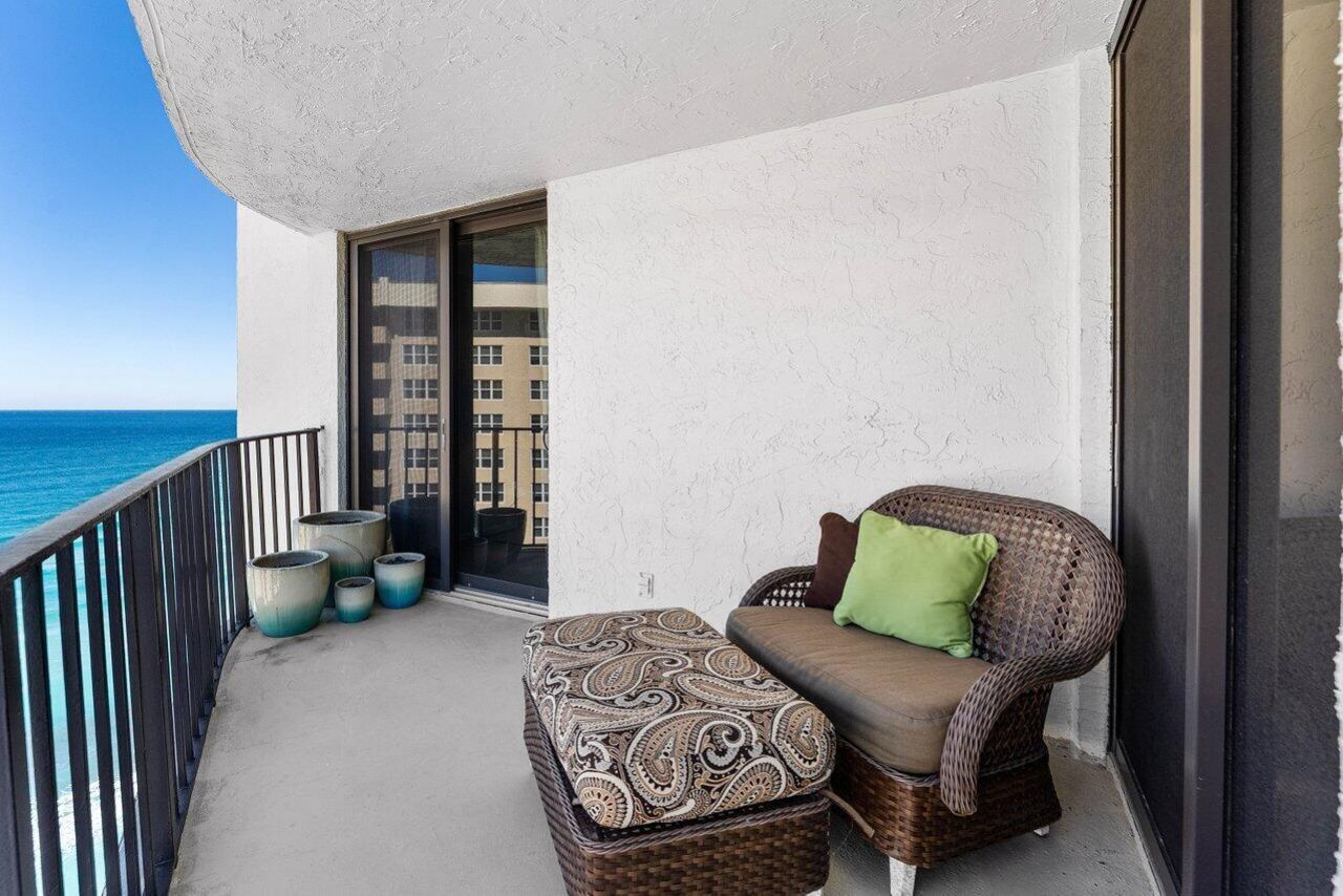 5420 N Ocean Drive, Unit 1605, Singer Island, FL 33404 Photo