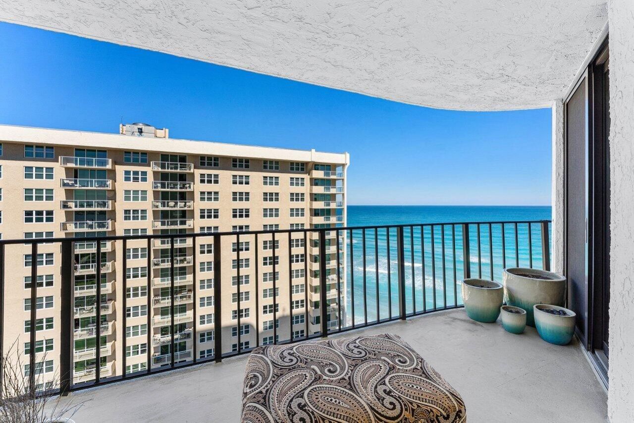5420 N Ocean Drive, Unit 1605, Singer Island, FL 33404 Photo