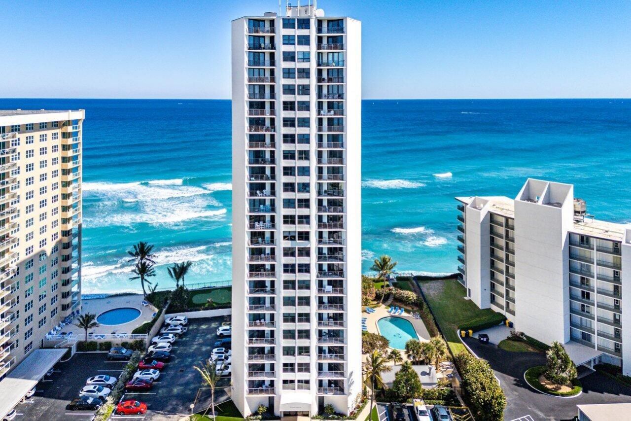 5420 N Ocean Drive, Unit 1605, Singer Island, FL 33404 Photo