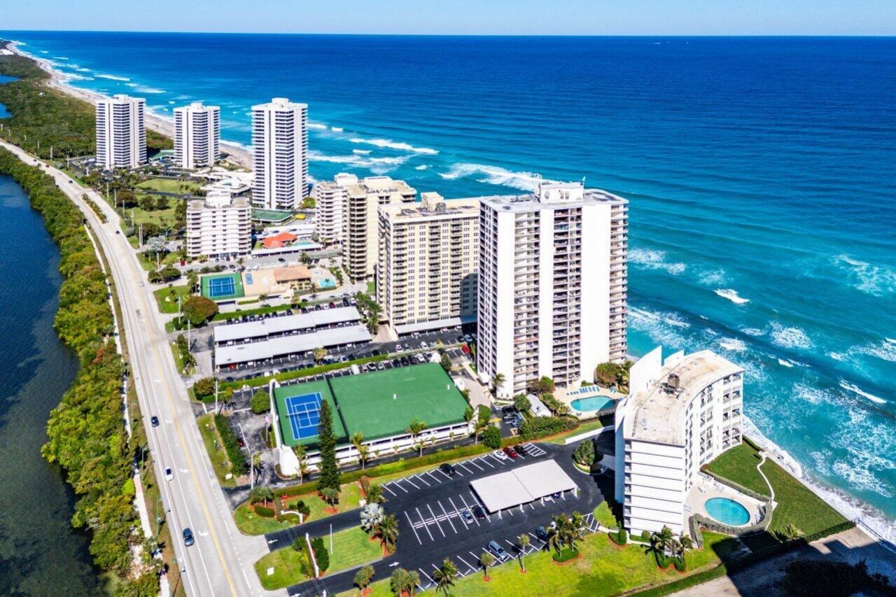 5420 N Ocean Drive, Unit 1605, Singer Island, FL 33404 Photo