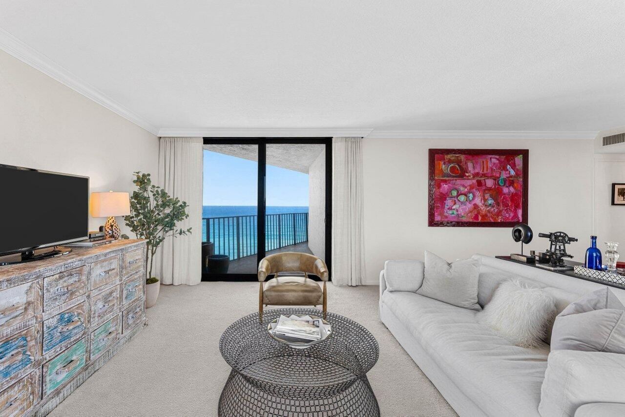 5420 N Ocean Drive, Unit 1605, Singer Island, FL 33404 Photo