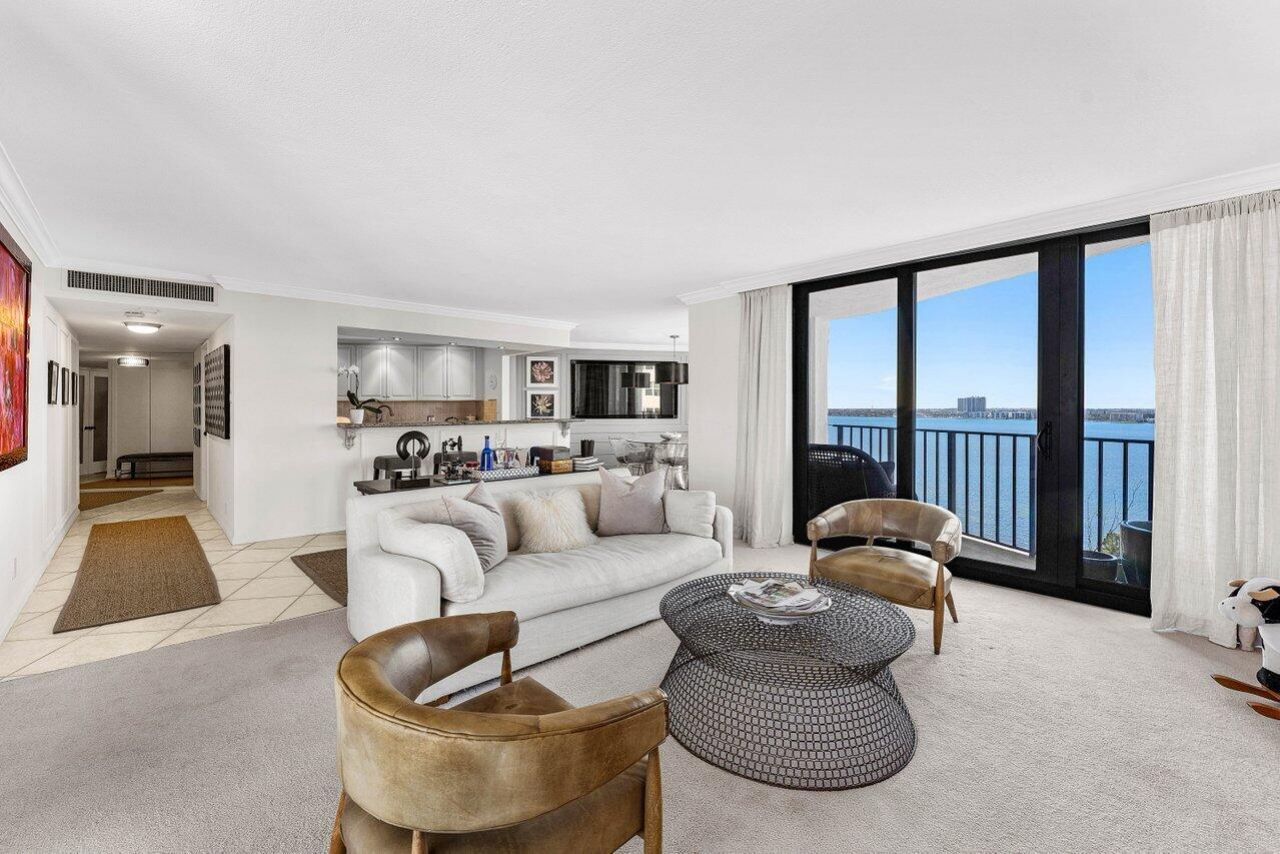 5420 N Ocean Drive, Unit 1605, Singer Island, FL 33404 Photo