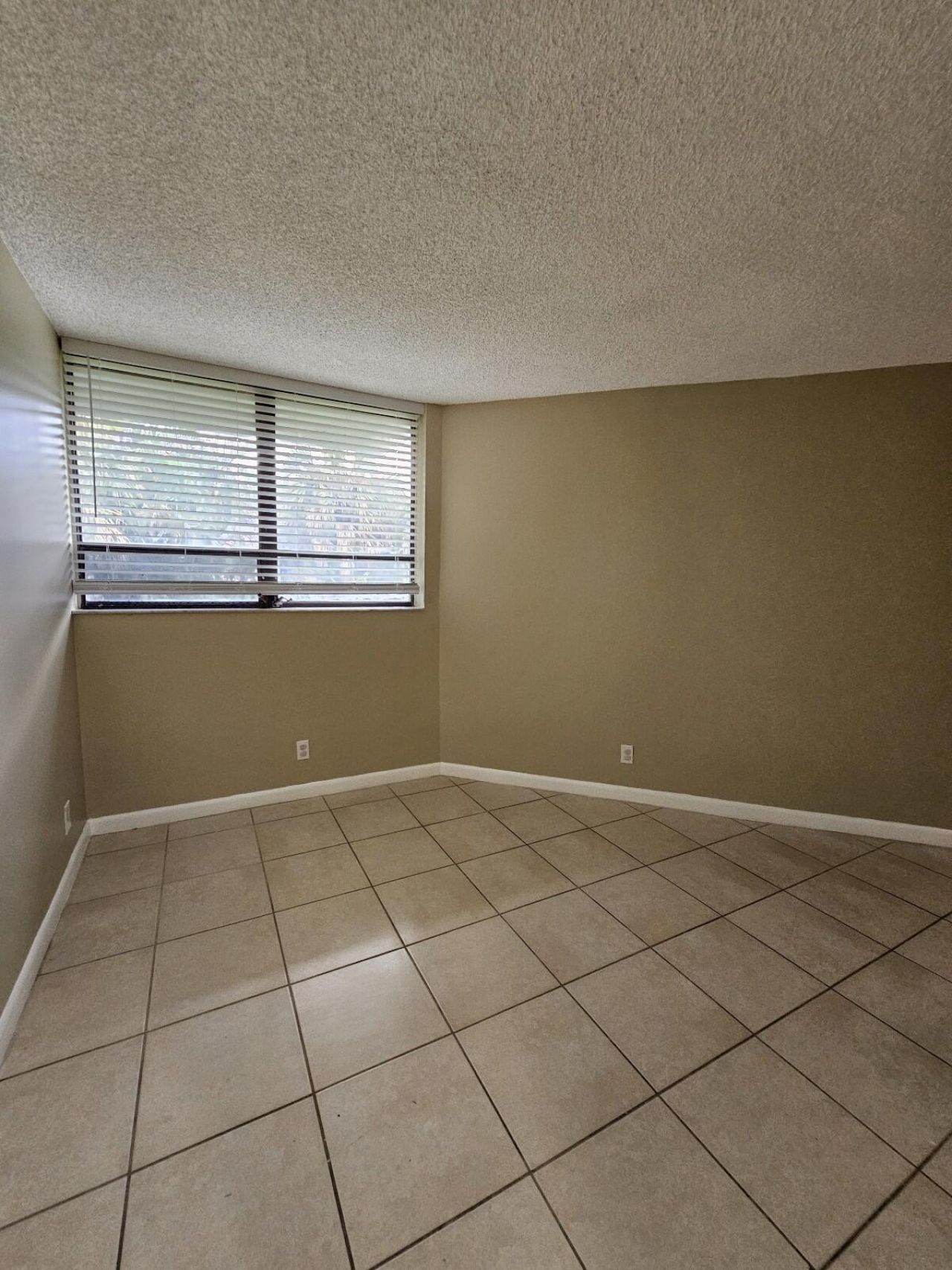 1720 N Congress Avenue, Unit 207, West Palm Beach, FL 33401 Photo