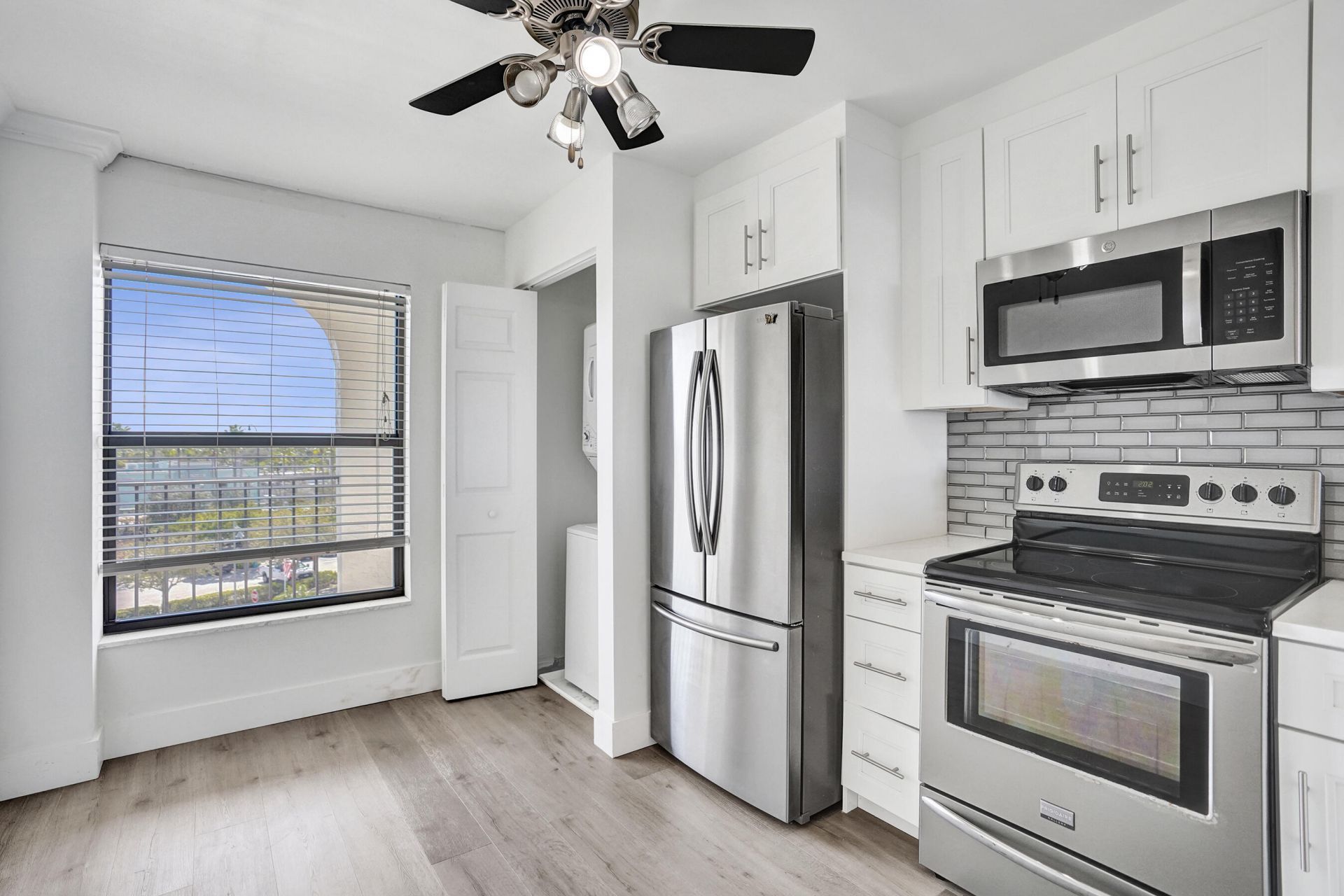 1631 Riverview Road, Unit 507, Deerfield Beach, FL 33441 Photo