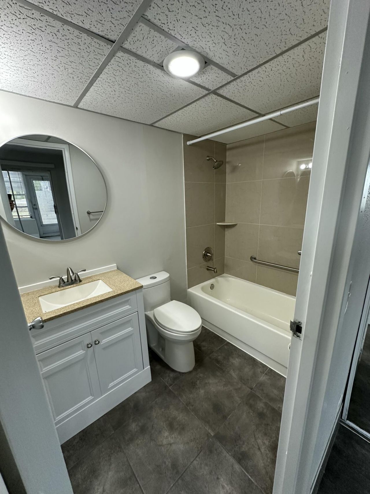 195 Brittany E, Delray Beach, FL 33446 Main Photo