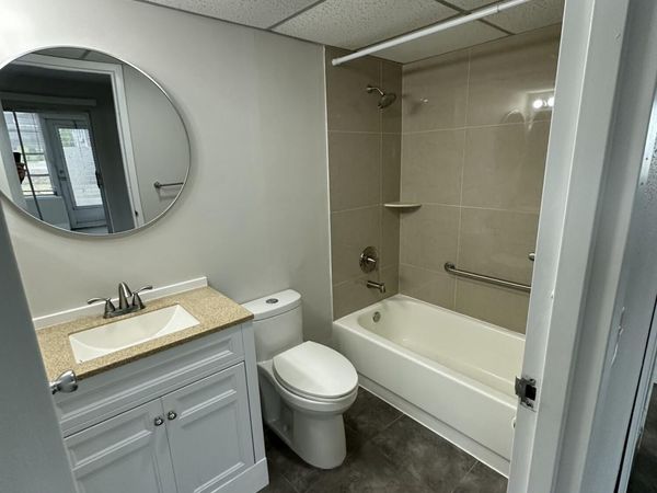 195 Brittany E, Delray Beach, FL 33446