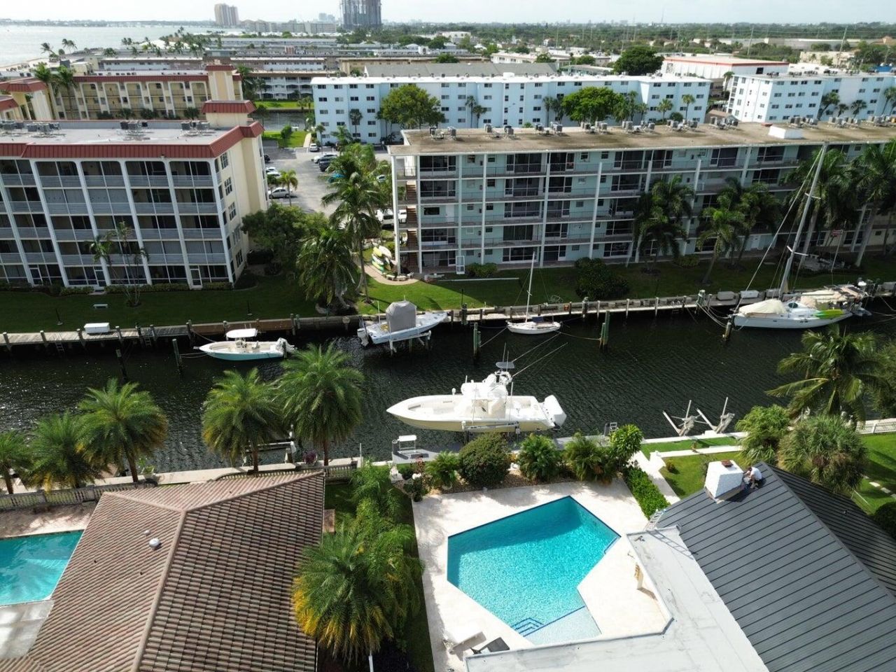 109 Paradise Harbour Boulevard, Unit 414, North Palm Beach, FL 33408 Photo