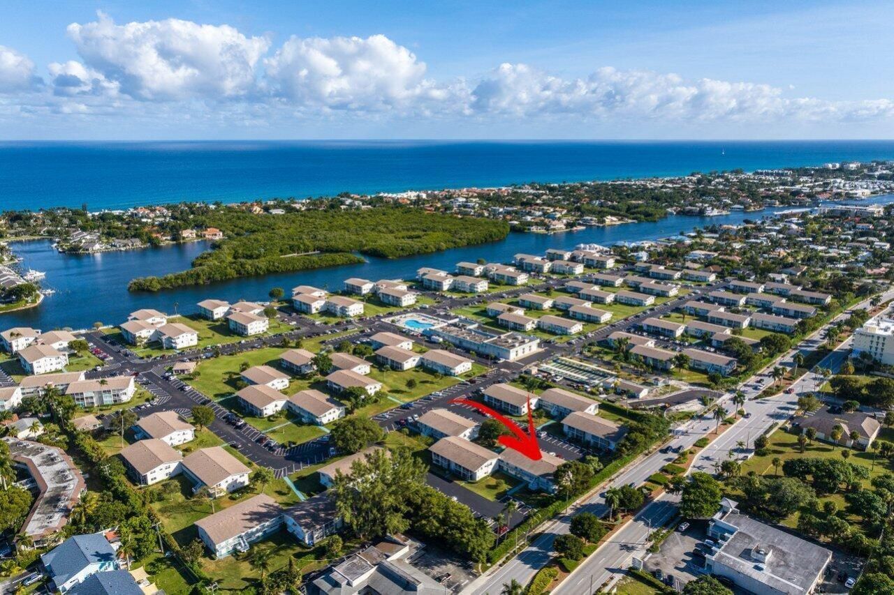 340 Horizons W, Unit 102, Boynton Beach, FL 33435 Photo