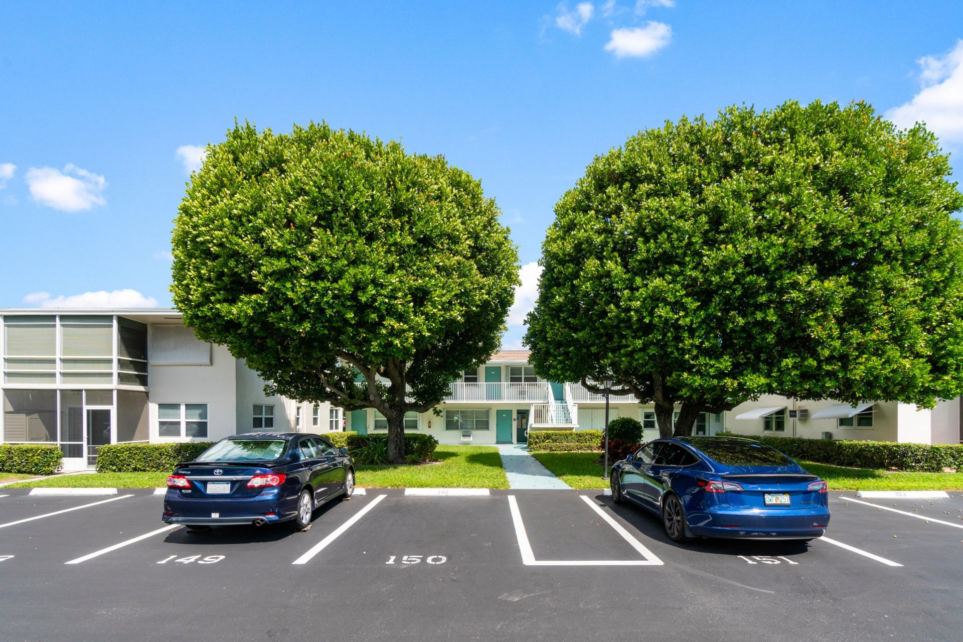 340 Horizons W, Unit 102, Boynton Beach, FL 33435 Photo