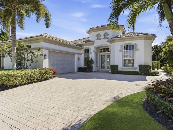 340 Vizcaya Drive, Palm Beach Gardens, FL 33418